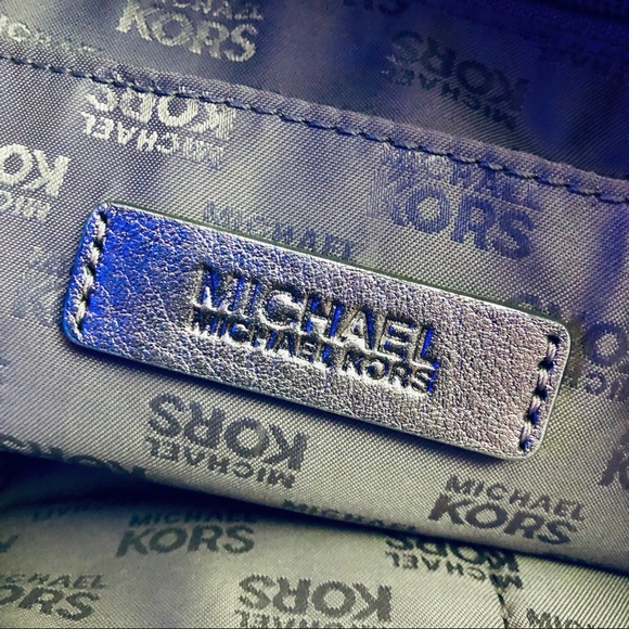 SOLD -  Michael Kors Metallic Silver Tote - EUC - Picture 8 of 10